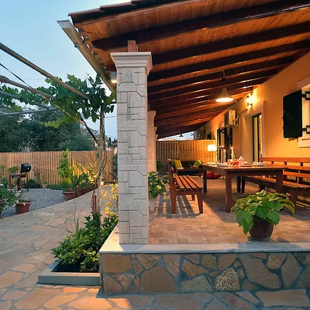 Gaia Дом отдыха *